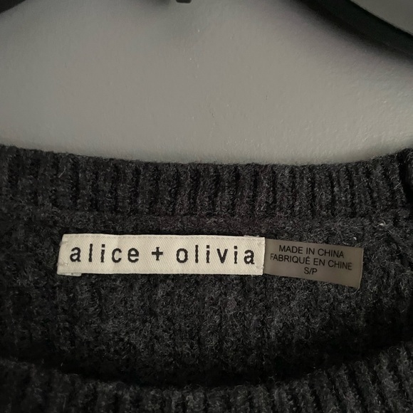 Alice + Olivia Ribbed Wool Blend Cropped Sweater Womens Size Small - Picture 4 of 4